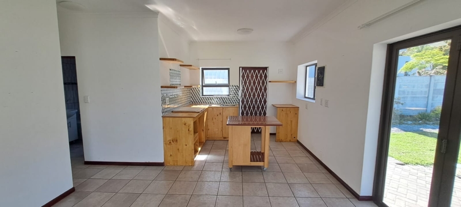 To Let 2 Bedroom Property for Rent in Kleinmond Western Cape